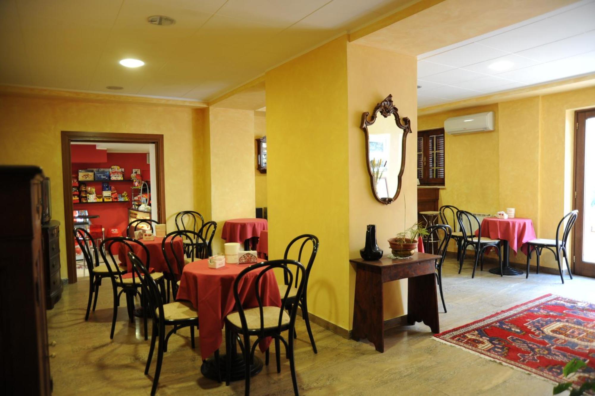 Hotel Valentini Inn Foligno Exterior photo